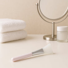 Silicone Face Mask Applicator Brush (1 Pc)